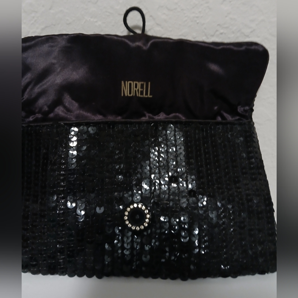 Norell Vintage Black Sequin Clutch - Picture 3 of 11